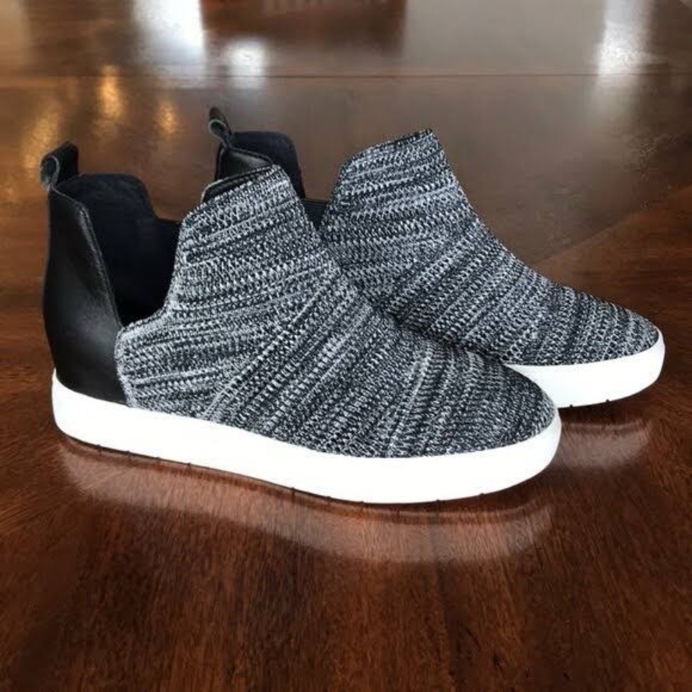 Chelsea & Violet Cielo Flyknit Leather Wedge Slip On Sneakers 10 - Picture 4 of 9